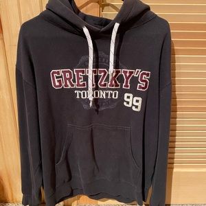 Wayne Gretzky’s 99 Toronto Restaurant Small Sweatshirt
